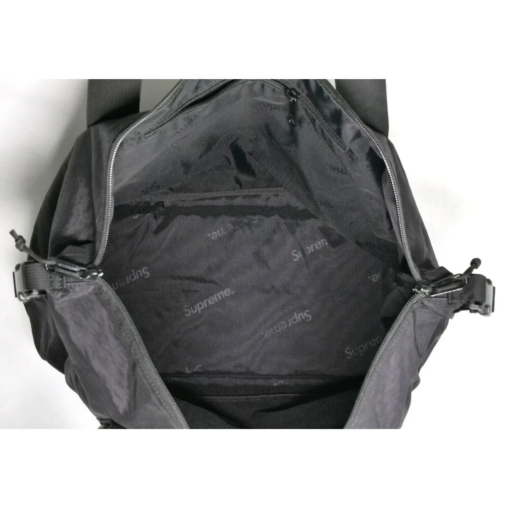 Supreme Black Canvas Tote Bag FW20 - 25L